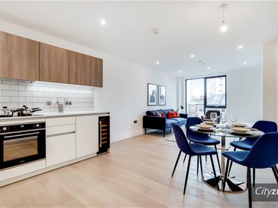 KITCHEN/DINING AREA